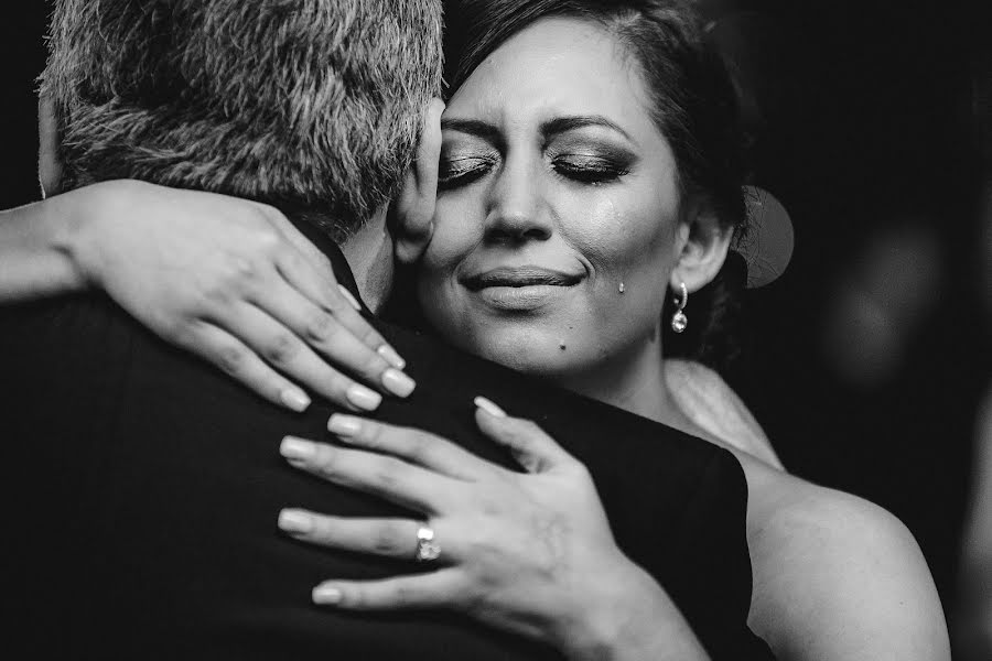 結婚式の写真家Mayra Rodriguez (rodrguez)。2015 11月19日の写真