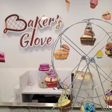 Baker's Glove photo 