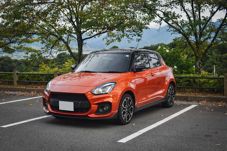 スイフトスポーツのSWK・スイフトスポーツに関するカスタム事例の投稿画像1枚目