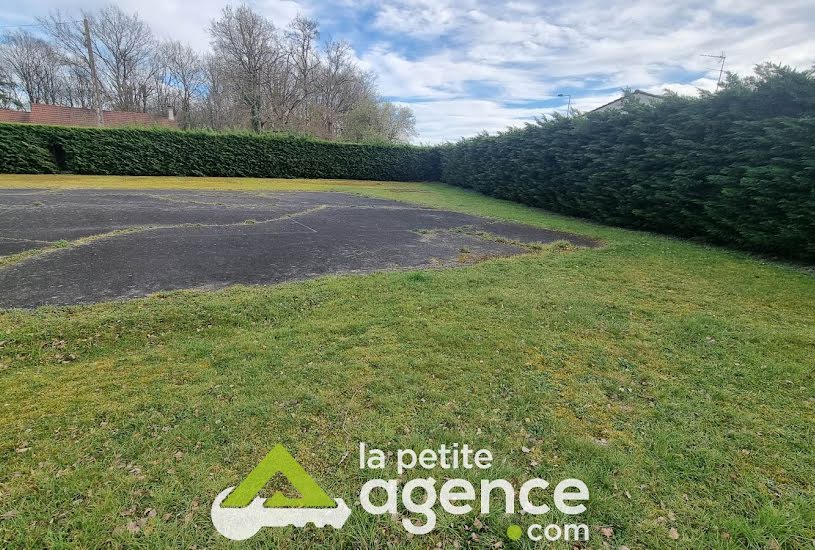  Vente Terrain à bâtir - 660m² à Vierzon (18100) 