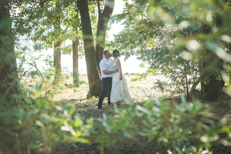 Fotograf ślubny Anton Basov (bassograph). Zdjęcie z 2 września 2018