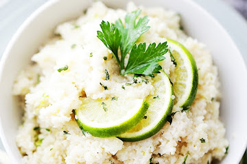 Coconut Lime Cauliflower "Rice"