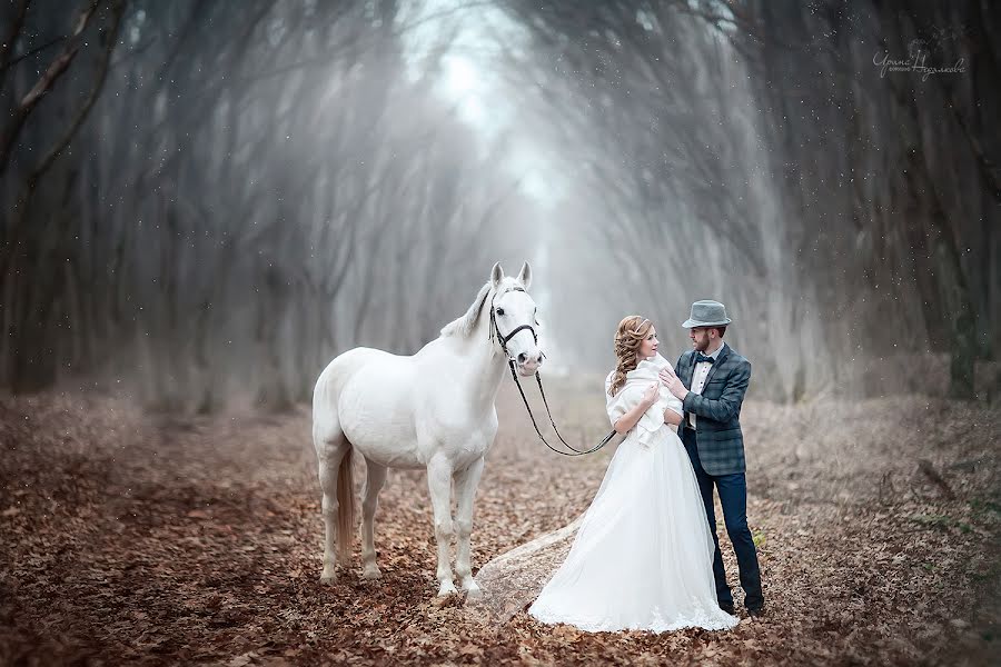 Fotografer pernikahan Irina Nedyalkova (violetta1). Foto tanggal 17 Januari 2016