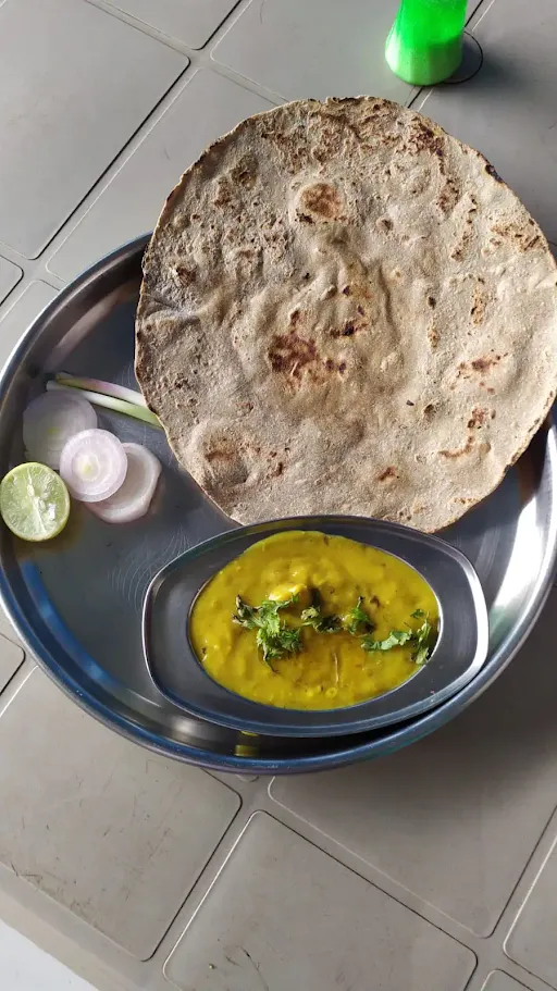 2 Pithal Bhakri