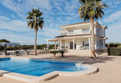 Maison avec jardin et terrasse 2