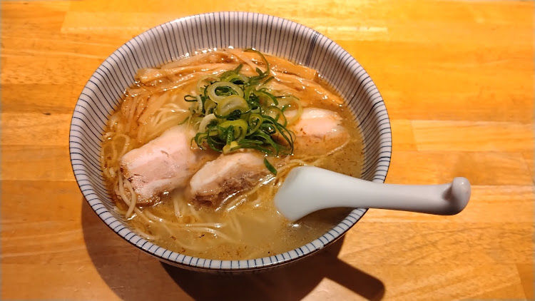 デリカD:5のスキー・ラーメン・パウダースノー・デリカD5・3月もよろしくお願いしますに関するカスタム事例の投稿画像11枚目