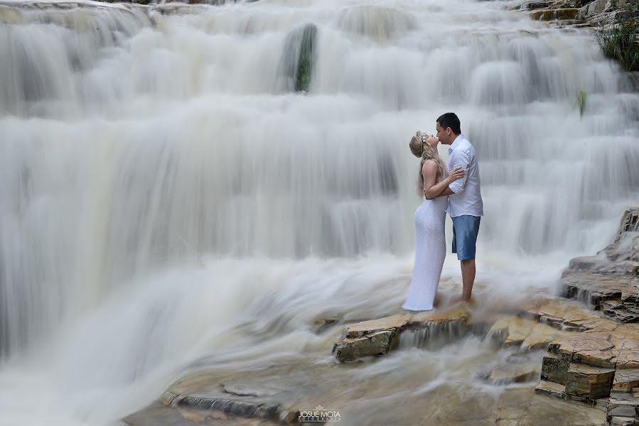 Wedding photographer Josue Mota (josuemota). Photo of 27 April 2023