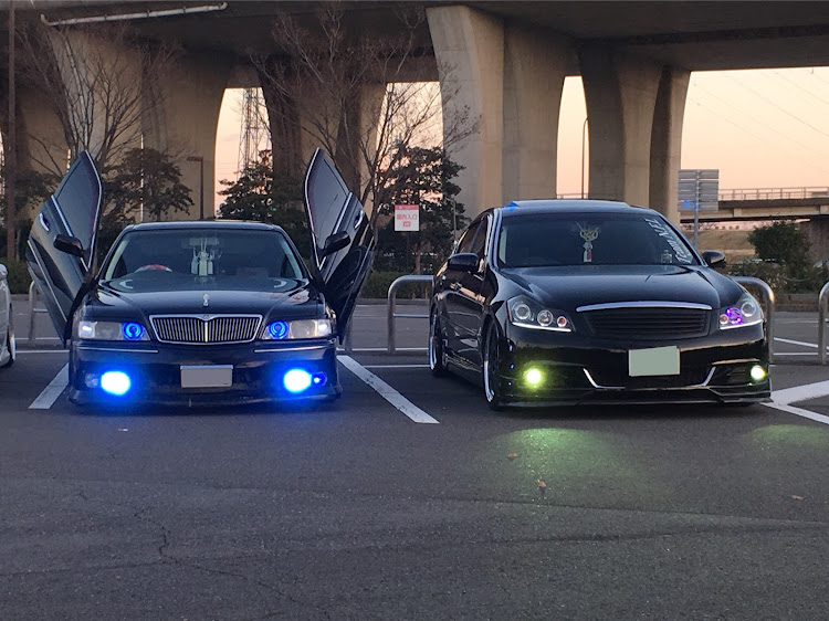 スカイラインのスカイライン V35・川島MT・Team N.F.Lに関するカスタム事例の投稿画像2枚目