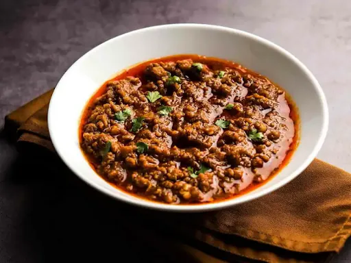 Mutton Kheema Gojju With Bread