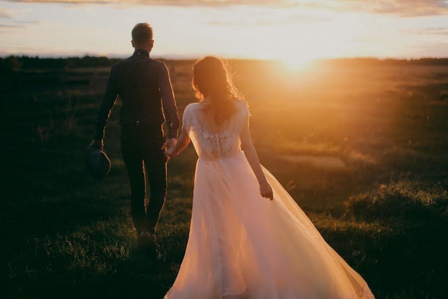 Fotógrafo de casamento Dariya Iva (dashka6266). Foto de 8 de junho 2017