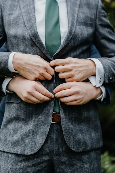 Fotógrafo de casamento Krzysiek Orłowski (historieslubne). Foto de 5 de fevereiro 2022