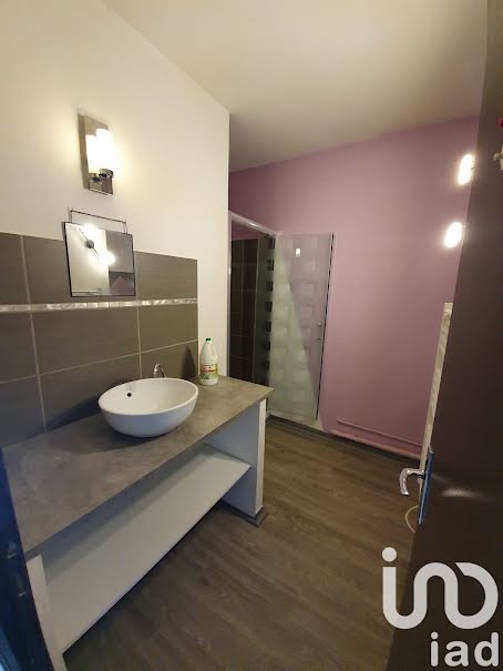 Vente appartement 2 pièces 53 m² à Pont-Saint-Esprit (30130), 81 000 €