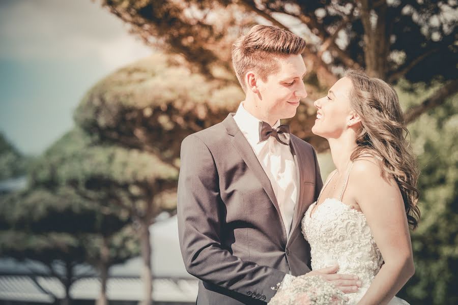 Свадебный фотограф Stan Vlahovsky (bellevueweddings). Фотография от 17 сентября 2019