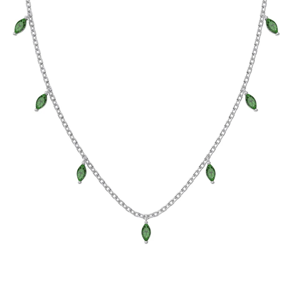 Zilveren S925 halsketting met wit paardenoog-vormige zirkonia hanger, franjes en equidistant ingelegd. Stijlvol en elegant.