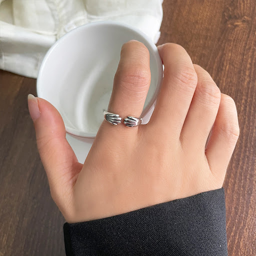 Title 7, Niche Cats Paw Cute Personality Ring