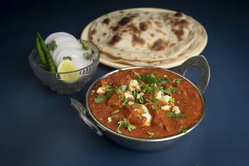 Paneer Kadai With 2 Roti