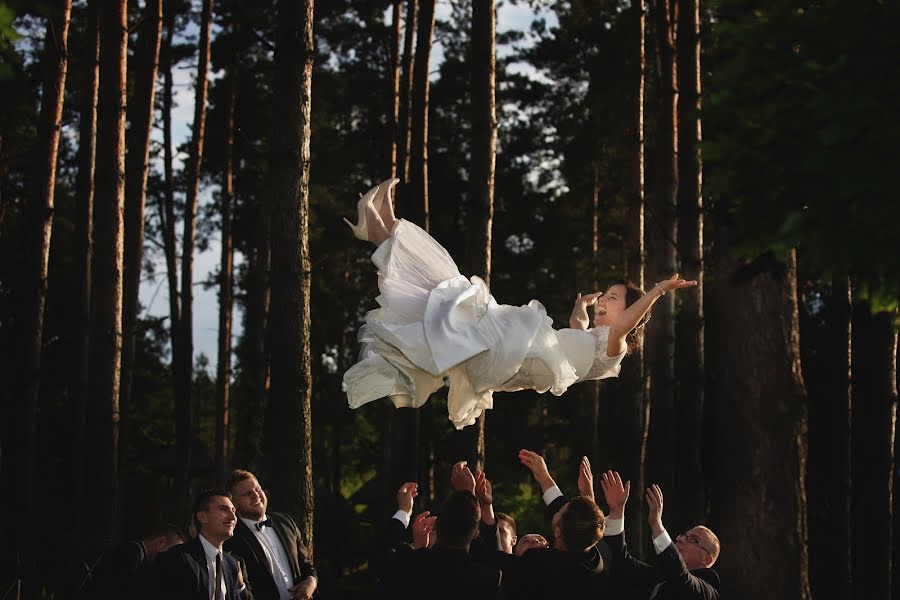 Свадебный фотограф Maciek Januszewski (maciekjanuszews). Фотография от 8 декабря 2015