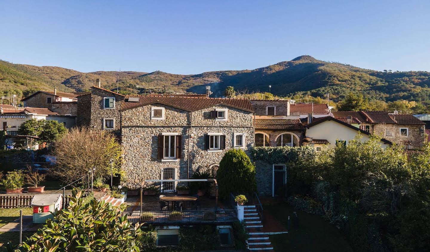 House with garden and terrace Villanova d'Albenga