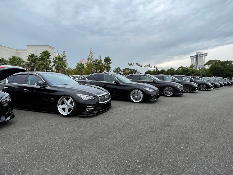 スカイラインのオフ会・ドライブ・ツーリングオフ・全国オフ・VIPCARに関するカスタム事例の投稿画像10枚目