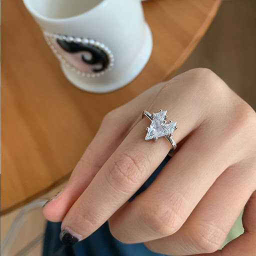 Title 2, Womens Vintage Fashion Personality Geometric L...