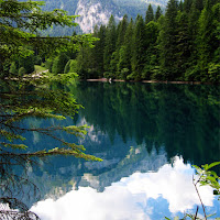 Riflessi sul lago di 