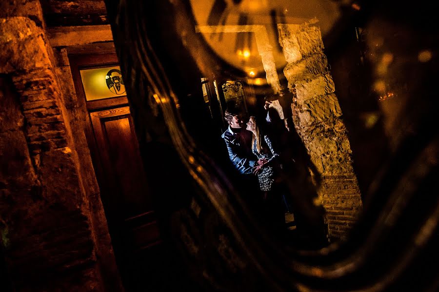 Fotógrafo de bodas Gabriel Sánchez Martínez (gabrieloperastu). Foto del 26 de marzo 2016