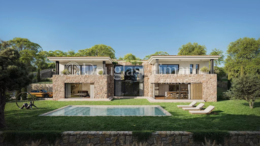 Villa with pool 1