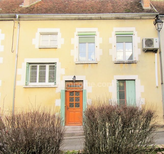 Vente maison 7 pièces 135 m² à Saint-Amand-en-Puisaye (58310), 126 000 €