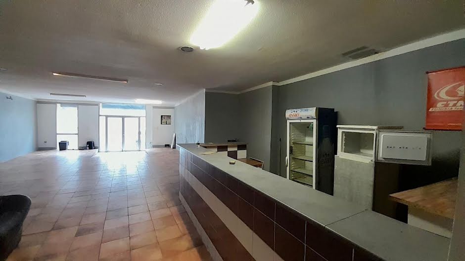 Vente maison 1 pièce 192 m² à Beziers (34500), 79 000 €