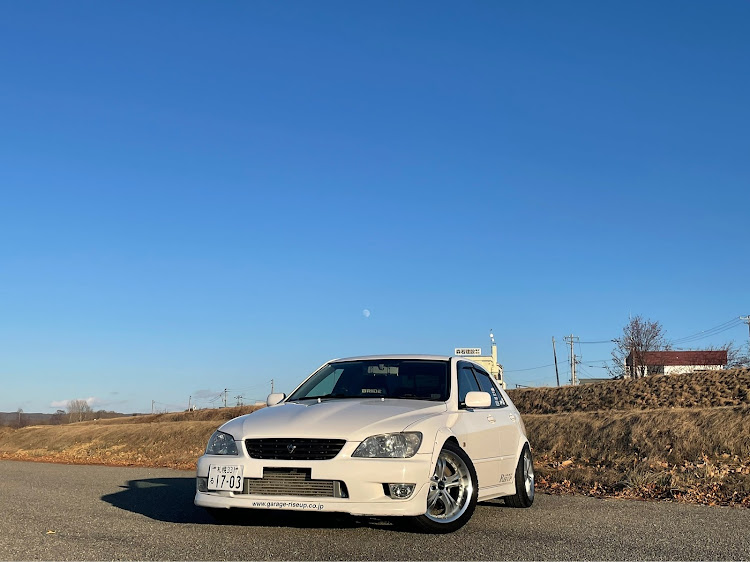 アルテッツァの今年もあとわずか・年末のご挨拶・斜め45度の美学・スタッドレス仕様・タイヤレビューに関するカスタム事例の投稿画像1枚目