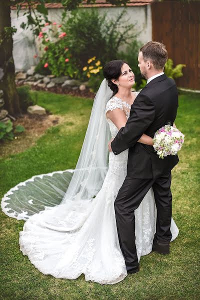 Wedding photographer Nikola Petrejčíková (petrejcikova). Photo of 2 February 2019