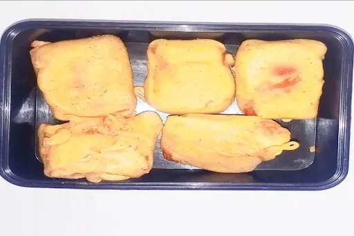 Paneer Pakoda [6 Pieces]