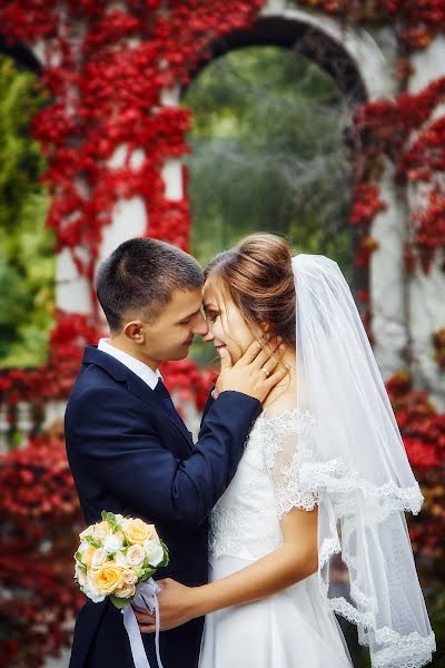 Wedding photographer Lyuda Makarova (makaroval). Photo of 16 November 2017