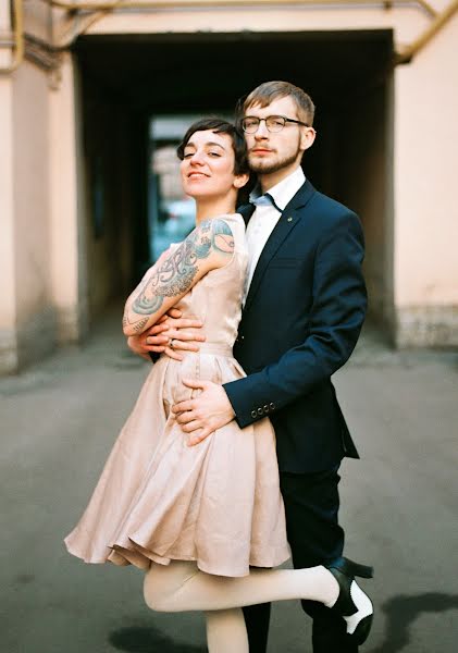 Wedding photographer Yana Bulgakova (yankefamssen). Photo of 11 March 2014