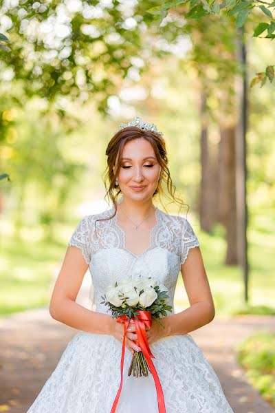 Fotógrafo de bodas Nargiza Latypova (photovruki1). Foto del 17 de septiembre 2019