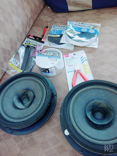 アルト Ha24sのスピーカー取付 なんちゃってデッドニング ダイソー 4スピーカー化に関するカスタム メンテナンスの投稿画像 車 のカスタム情報はcartune
