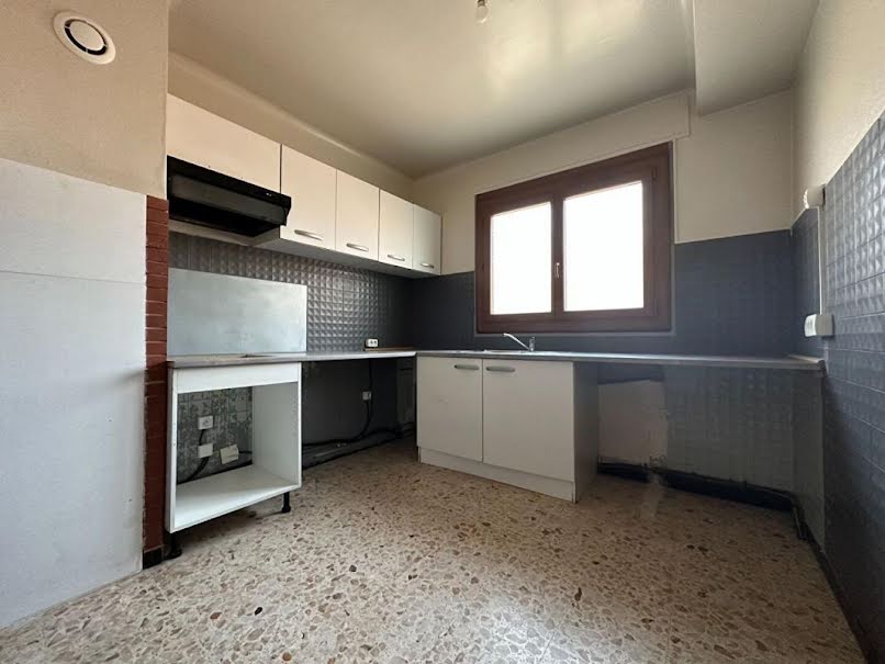 Location  appartement 3 pièces 60 m² à Espira-de-l'Agly (66600), 650 €