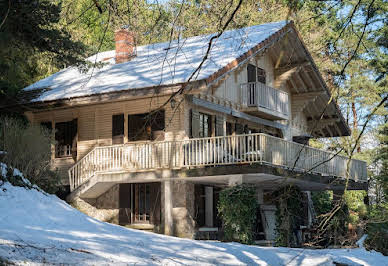 Chalet with terrace 2