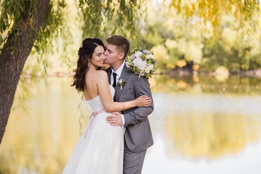 婚礼摄影师Olga Bondareva（obondareva）。2019 6月17日的照片