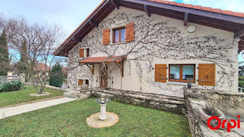 villa à Péron (01)