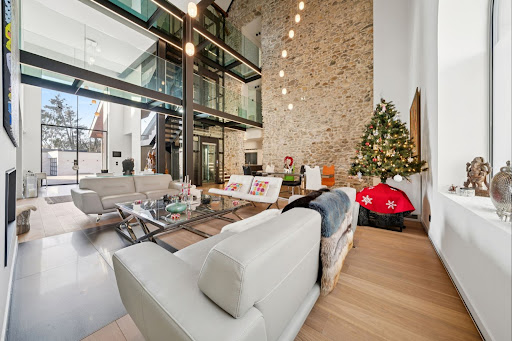 House with garden and terrace 5