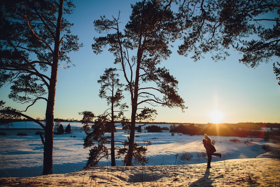 Wedding photographer Svetlana Petrova (petrovasvetlana). Photo of 10 February 2016