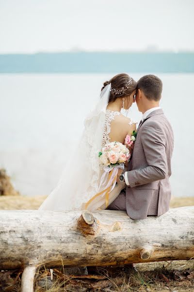 Fotógrafo de casamento Viktor Oleynikov (viktoroleinikov). Foto de 7 de agosto 2018