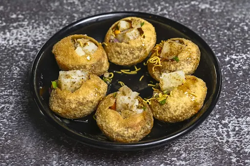 Special Aloo Panipuri