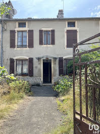 maison à Auberive (52)