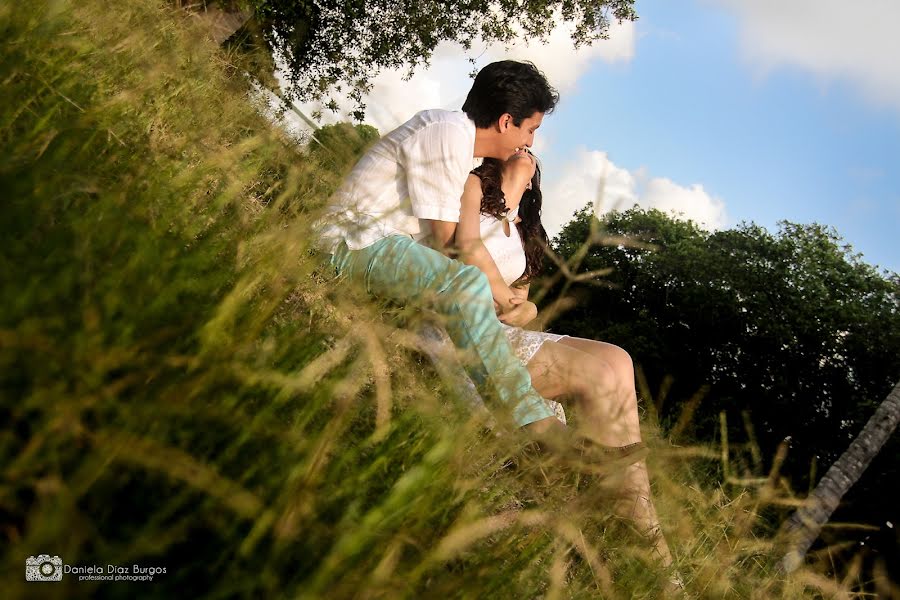 Fotografo di matrimoni Daniela Burgos (danielaburgos). Foto del 3 novembre 2015