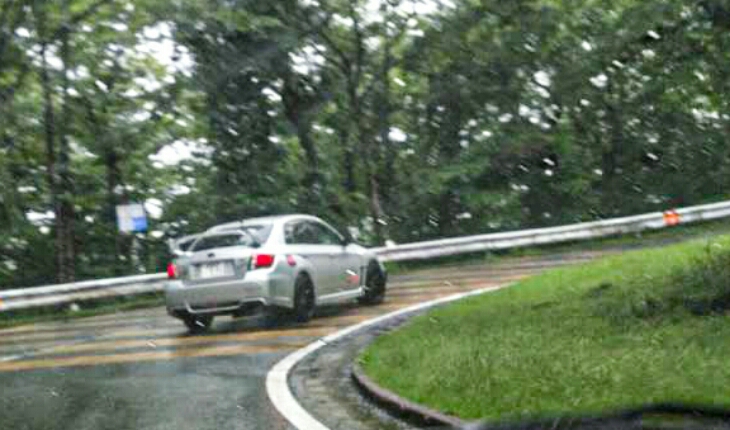 インプレッサ WRX STIのいろは坂・華厳の滝・アキュ号&betch号復活祭峠ツーリング編・イニD聖地巡礼ツアー栃木stage・Team Boxerに関するカスタム事例の投稿画像5枚目