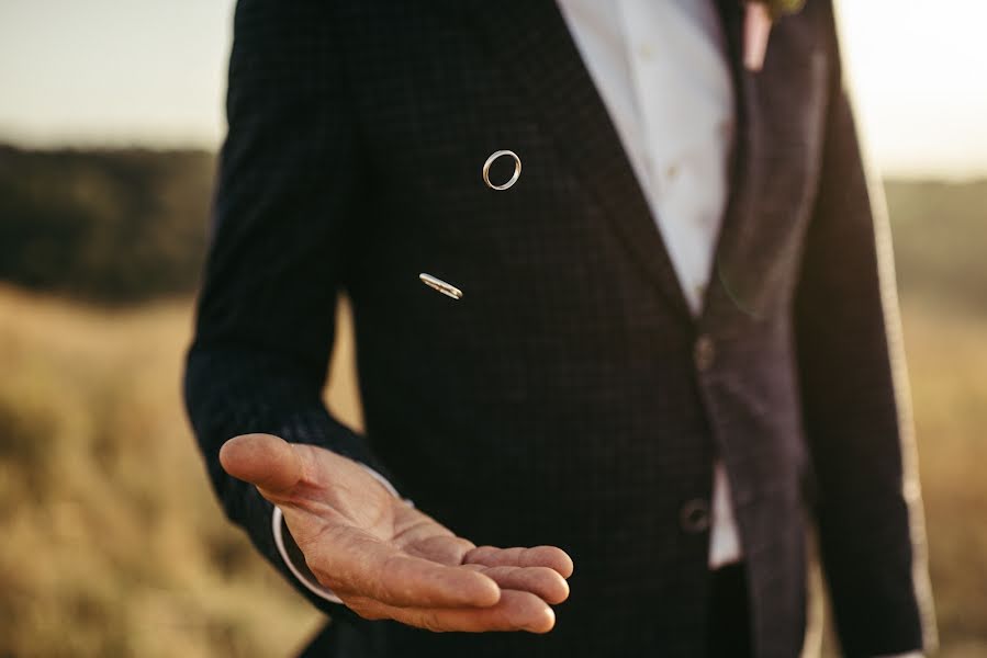 Fotografo di matrimoni Sergey Galushka (sgfoto). Foto del 26 settembre 2018