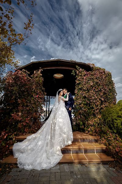 Fotógrafo de casamento Anton Lavrin (lavrinwed). Foto de 11 de outubro 2017