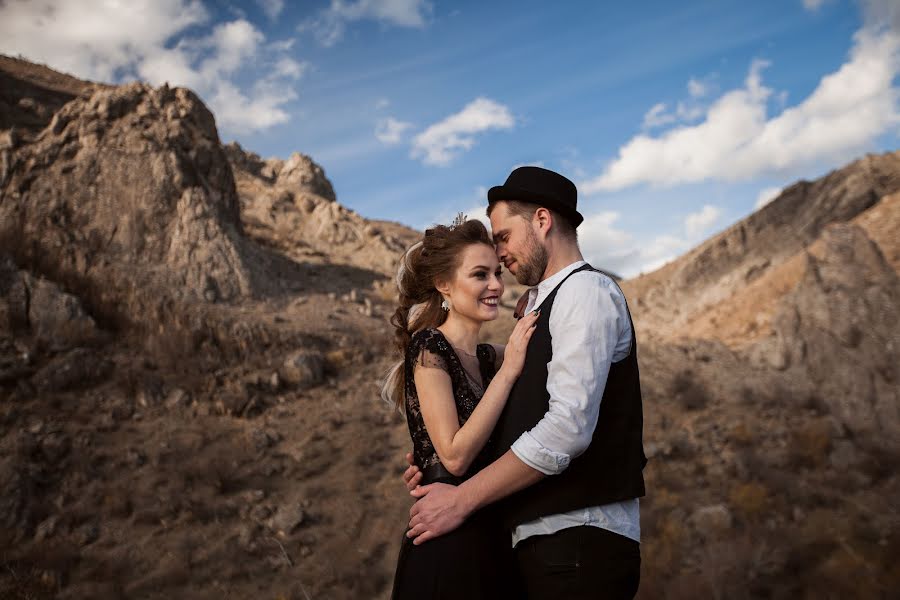 Fotógrafo de bodas Aleksandr Starostin (nikel). Foto del 4 de abril 2016